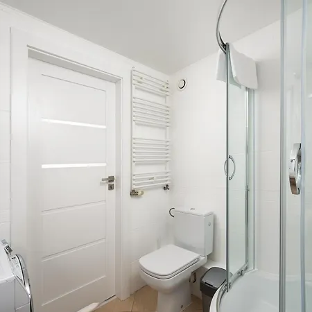 Metro Stoklosy Comfort By Bookinghost